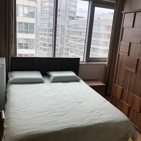 Apartamento Kadikoeyuen Kalbinde Muekemmel Bir *